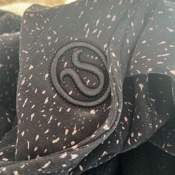 Lululemon Scuba Hoodie Butterfly Texture - Picture 5 of 5
